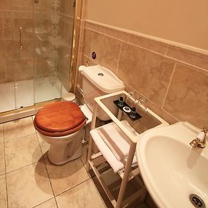 Standard Single Room Shower